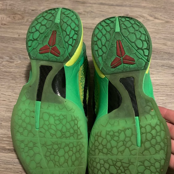 Nike Kobe grinches - Picture 3 of 6